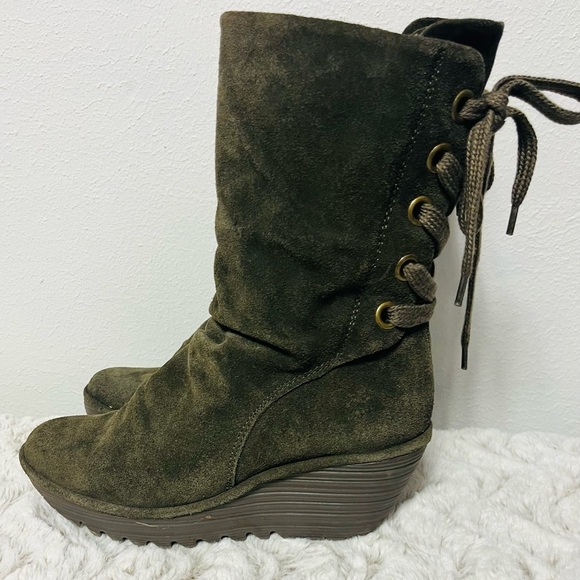 Fly London Yada Green Suede Wedge Boots Size 39 8-8.5 US Lace back Mid Calf - Picture 5 of 10